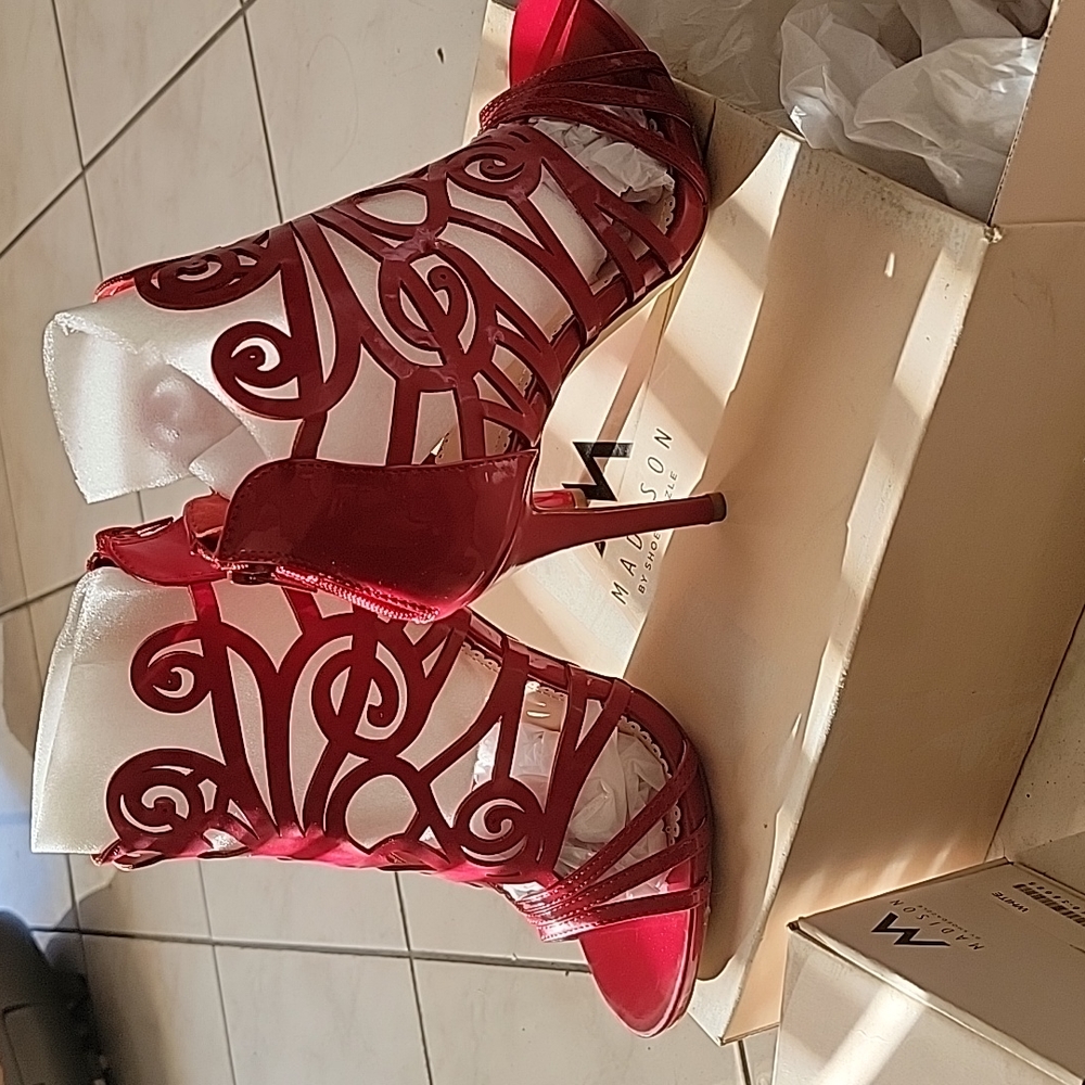 Madison heels